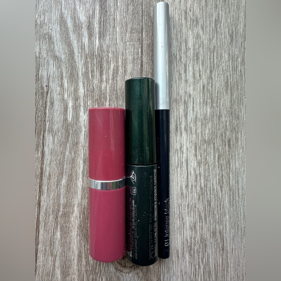 Clinique 13 Love Pop Lipstick + Black Mascara + 01 Intense Black Eyeliner - Picture 5 of 5
